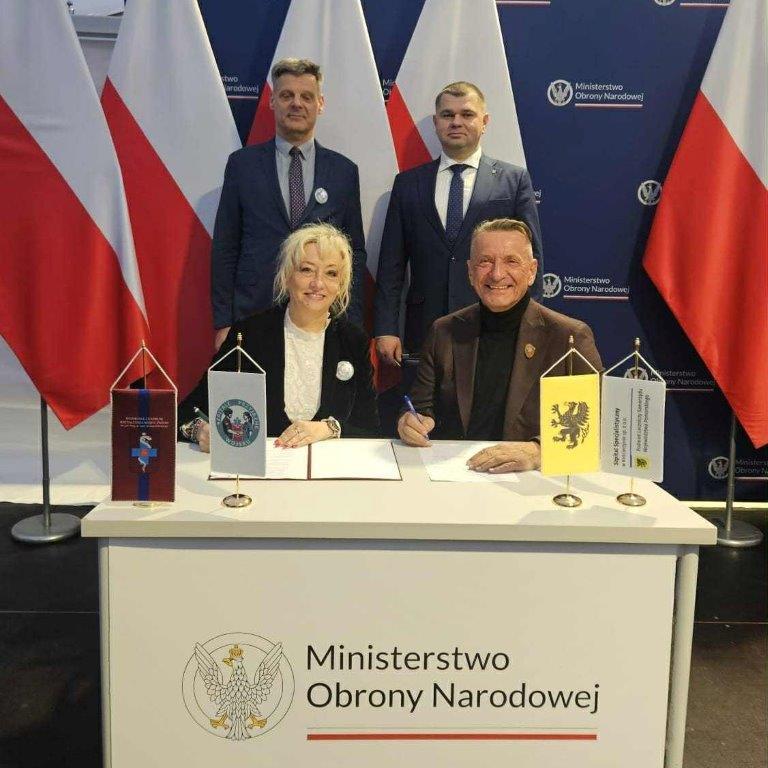 Szpital Specjalistyczny w Kościerzynie będzie leczył żołnierzy. Placówka dołączyła do programu "Szpitale Przyjazne Wojsku"